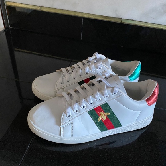 Gucci White WOMEN'S ACE SNEAKER WITH BEE - Picture 5 of 12